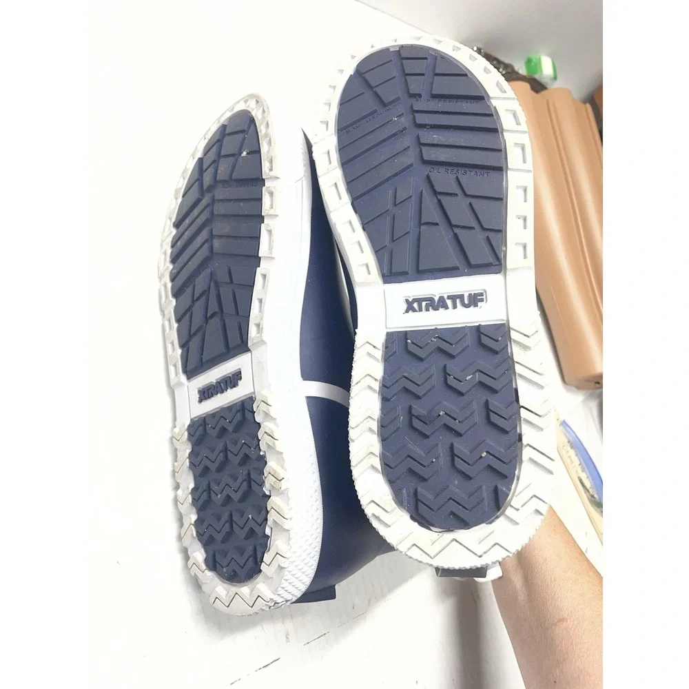 Xtratuf Wheelhouse Ankle Deck Boot Navy/White Mens Size 10 EUC